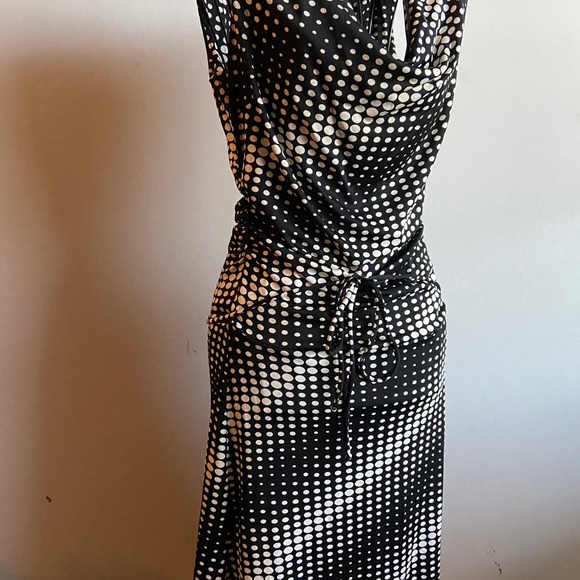 Black and white dress by Bebe. Y2K dress - Picture 6 of 9